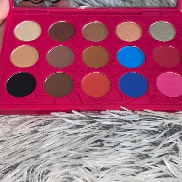 MAC El Seed Full face Eyeshadow makeup kit - Picture 7 of 15